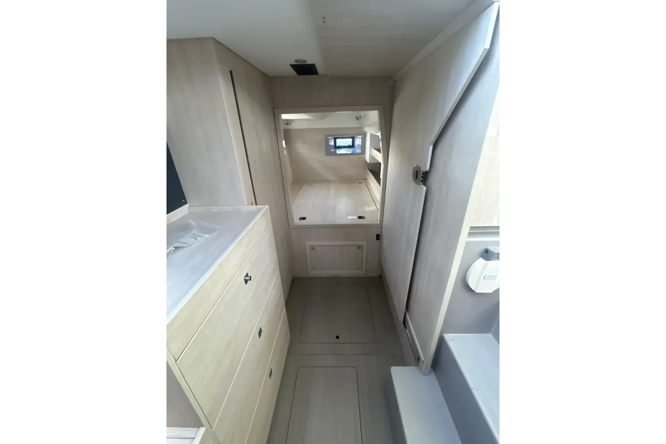 Leopard 43 Powercat de segunda mano en venta