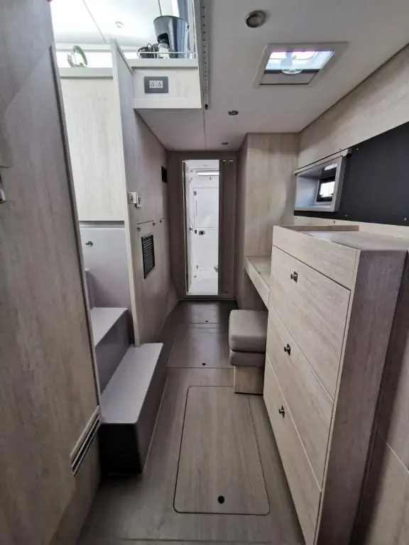 Leopard 43 Powercat de segunda mano en venta
