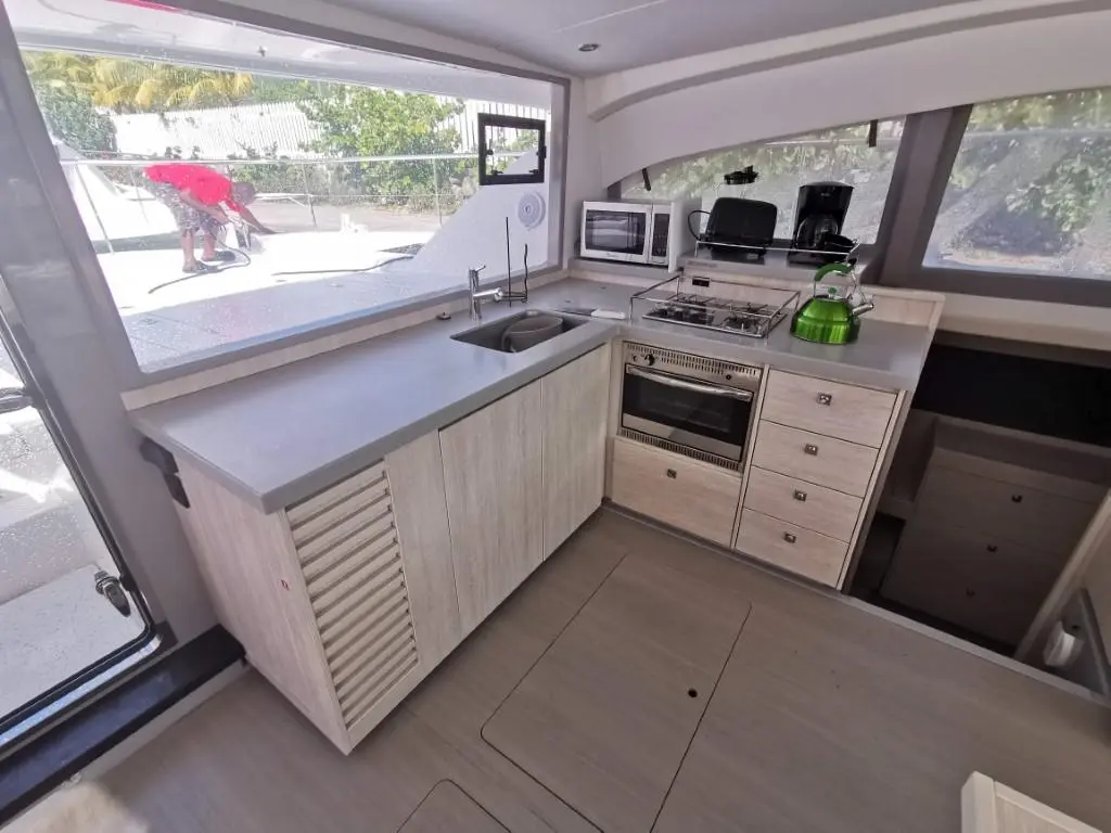 Leopard 43 Powercat de segunda mano en venta