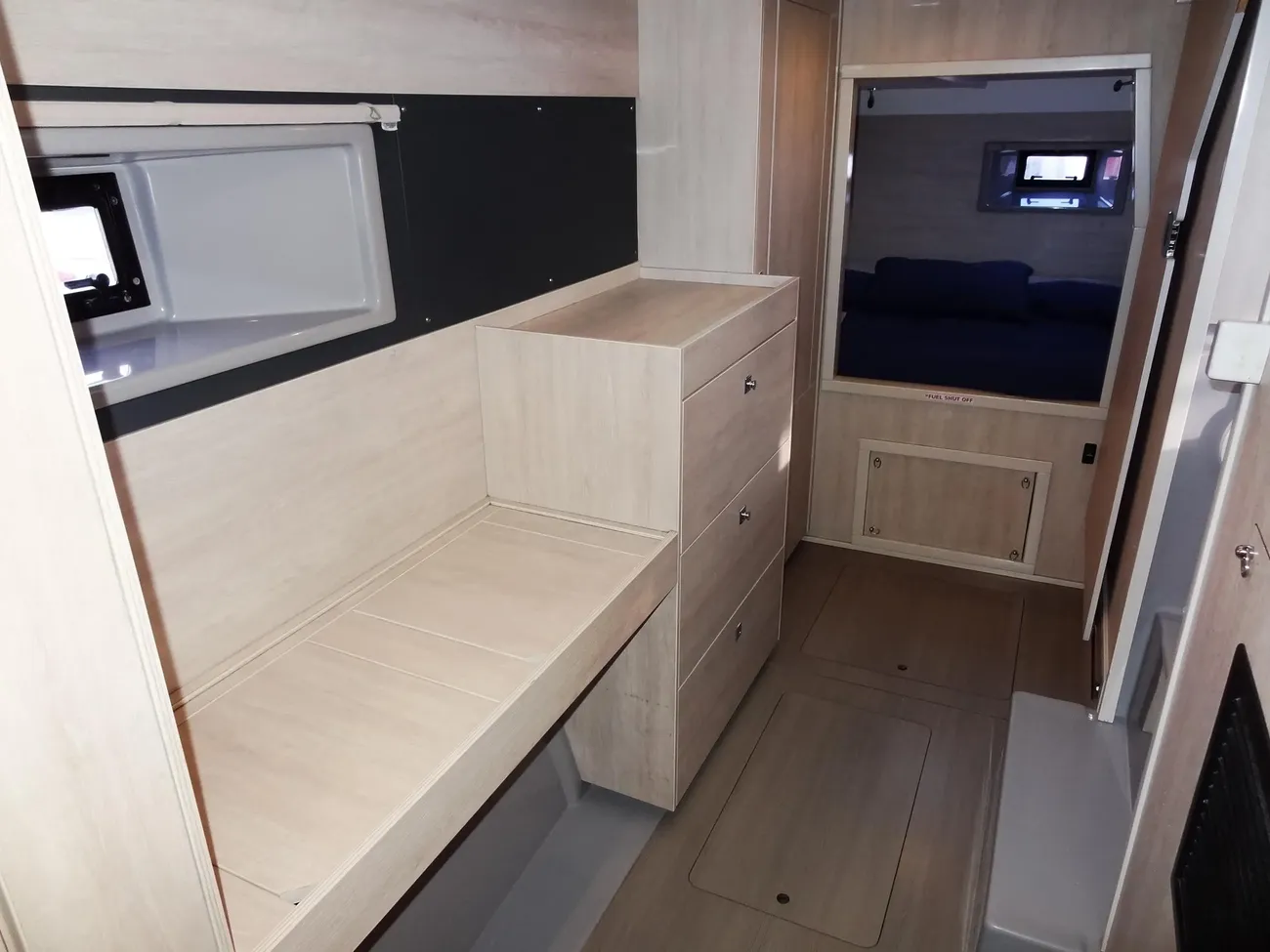 Leopard 43 Powercat usata in vendita