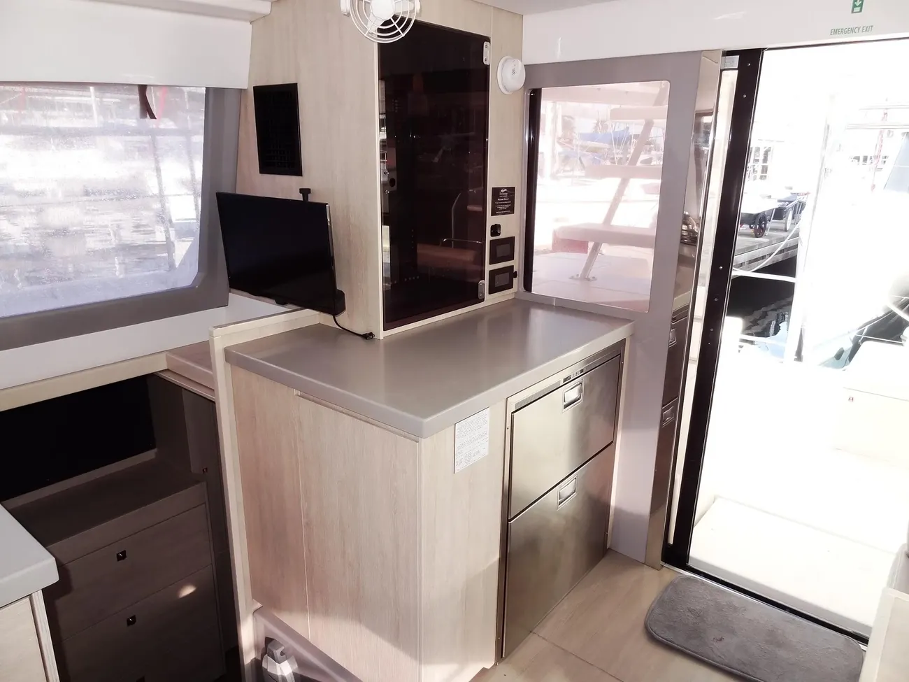 Leopard 43 Powercat usata in vendita