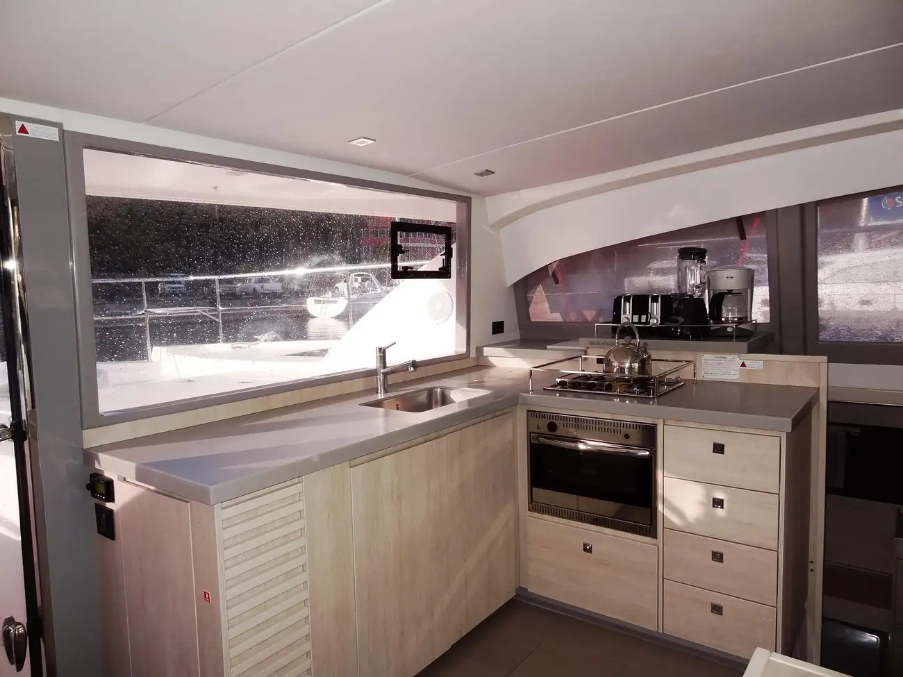 Leopard 43 Powercat usata in vendita