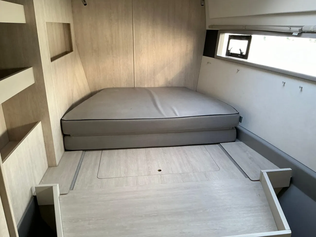 Leopard 51 Powercat usata in vendita