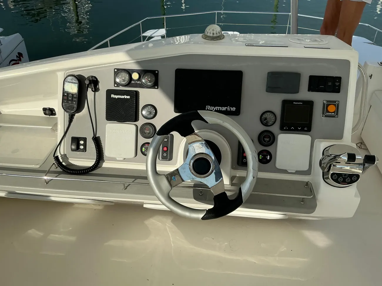 Leopard 51 Powercat usata in vendita