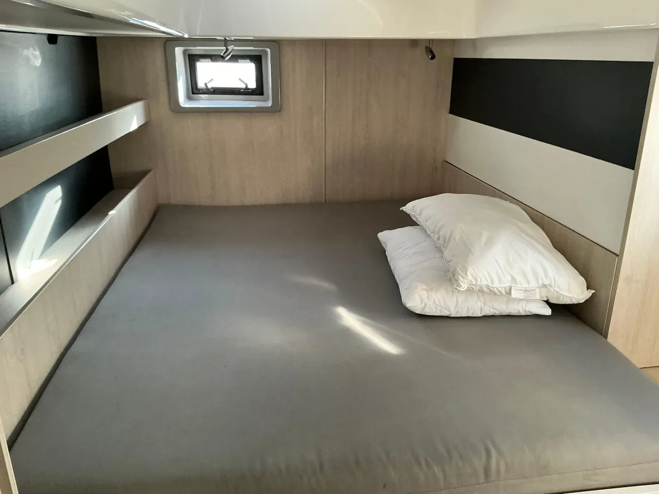 Leopard 51 Powercat usata in vendita
