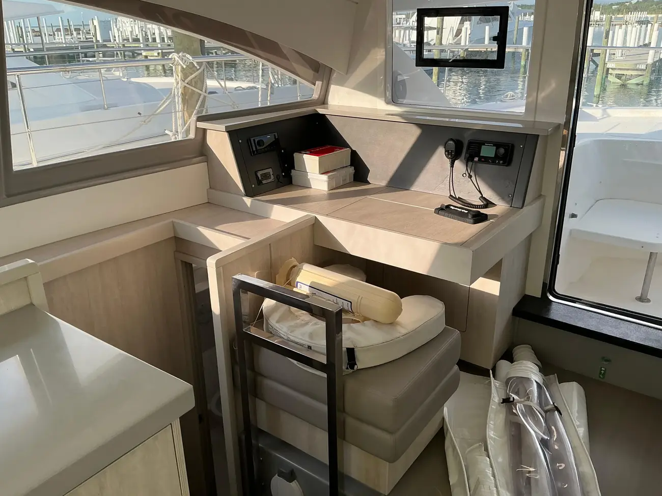 Leopard 51 Powercat usata in vendita