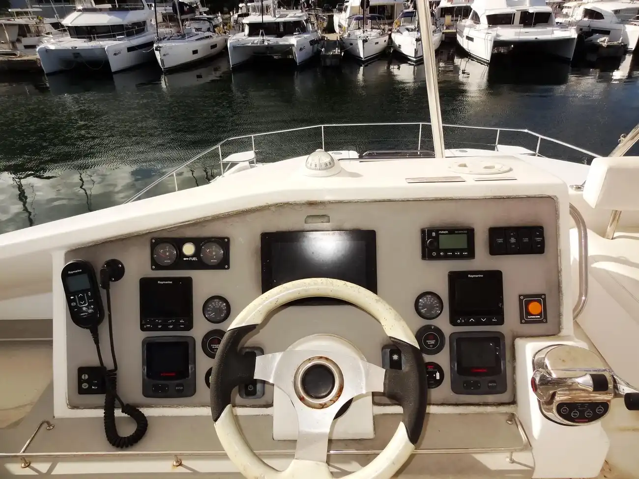 Leopard 51 Powercat usata in vendita