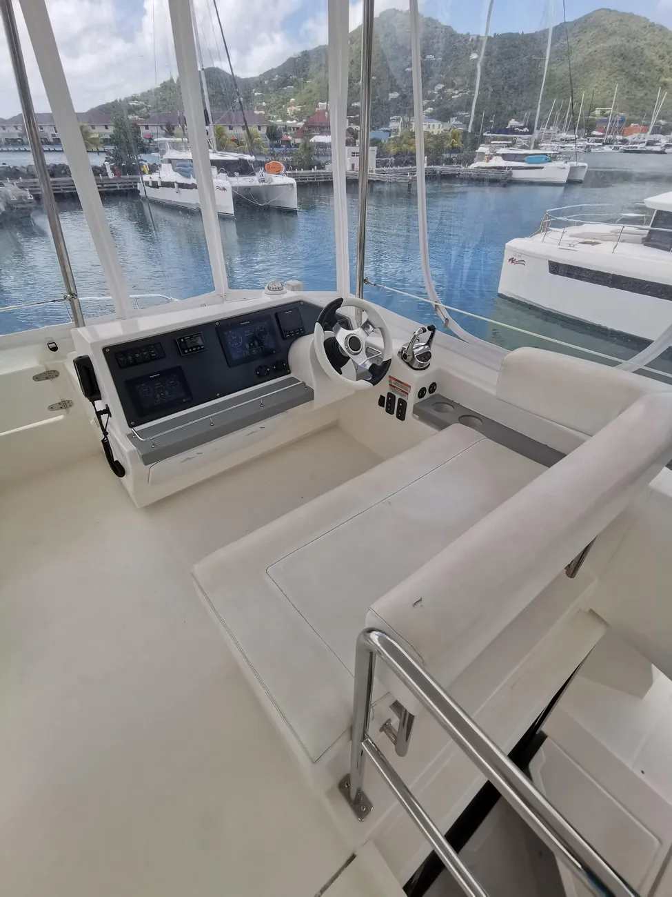 Leopard 43 Powercat usata in vendita