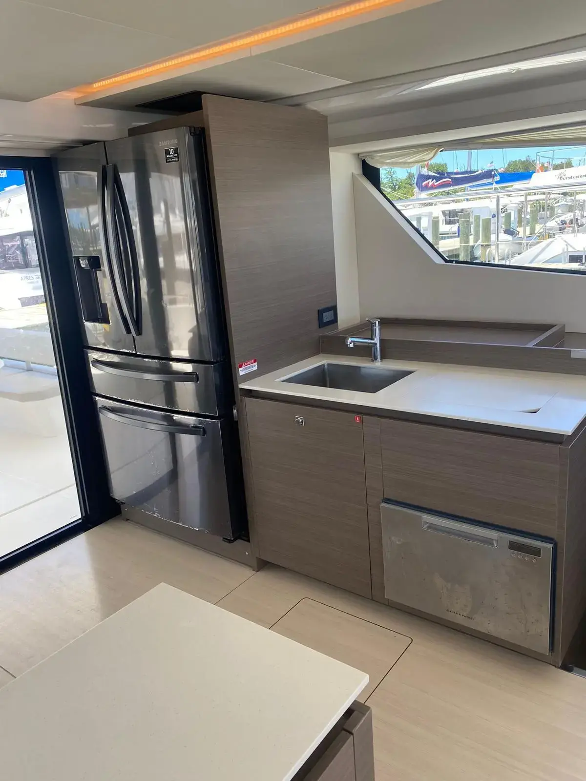 Leopard 53 Powercat usata in vendita
