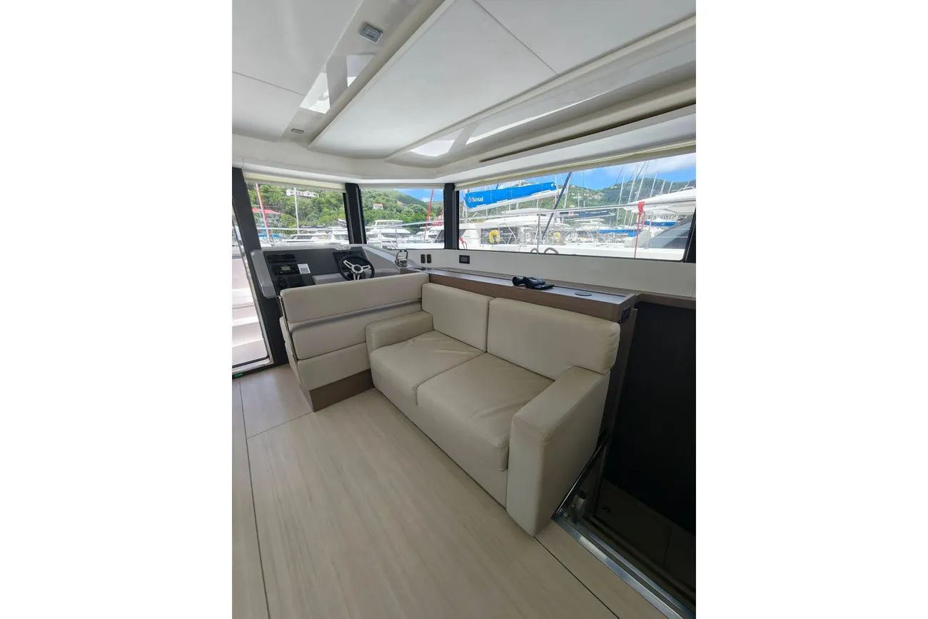 Leopard 53 Powercat usata in vendita