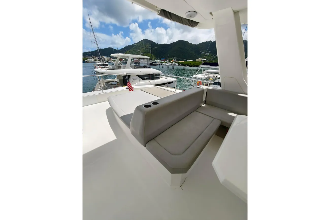 Leopard 53 Powercat usata in vendita