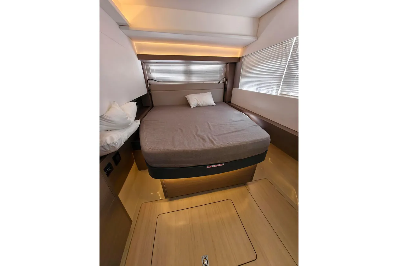 Leopard 53 Powercat usata in vendita