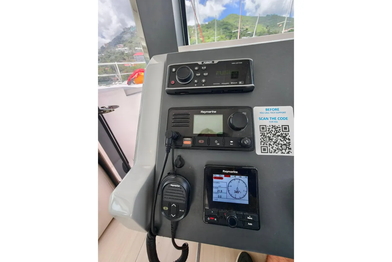 Leopard 53 Powercat usata in vendita