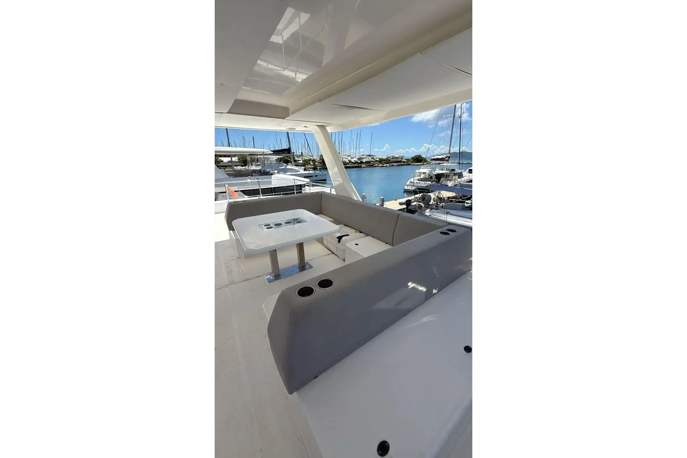 Leopard 53 Powercat usata in vendita