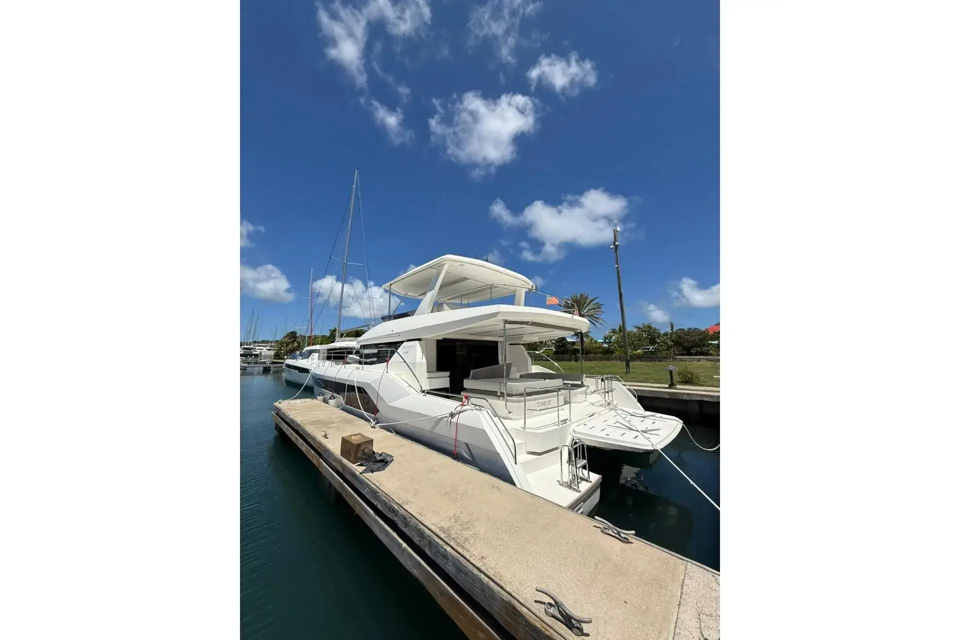 Leopard 53 Powercat usata in vendita