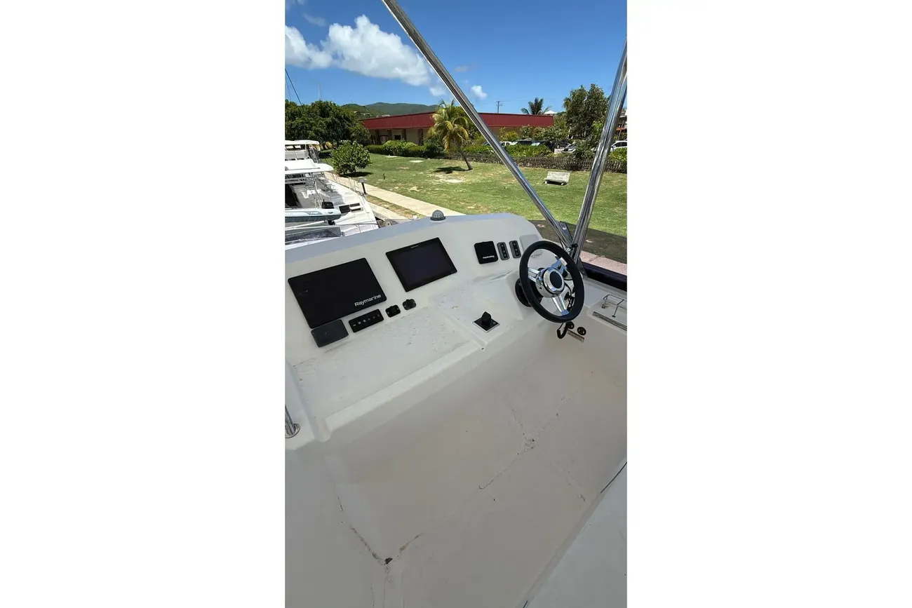 Leopard 53 Powercat usata in vendita
