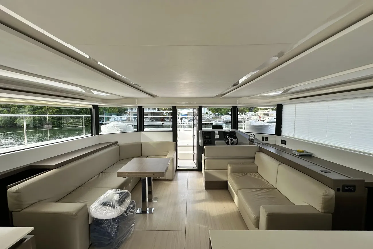 Leopard 53 Powercat usata in vendita