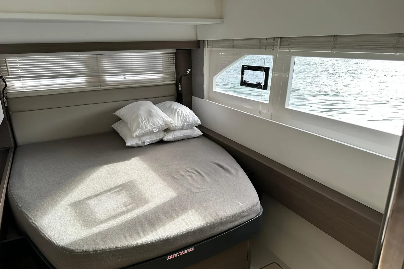 Leopard 53 Powercat usata in vendita