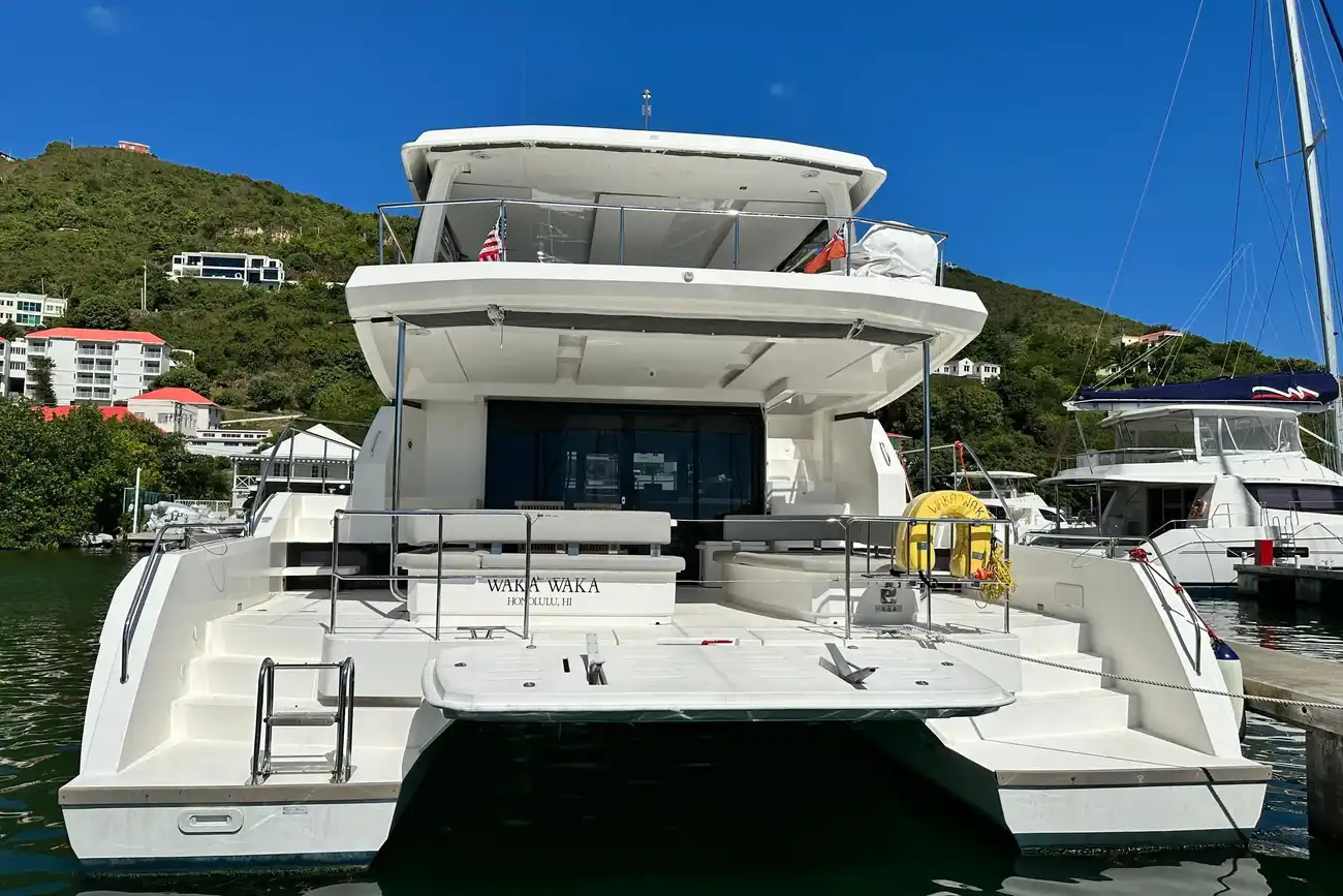 Leopard 53 Powercat usata in vendita