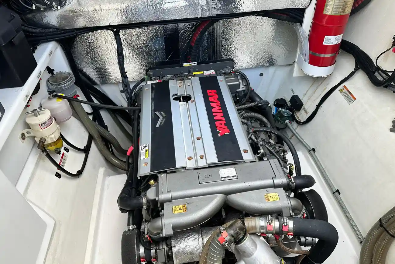 Leopard 53 Powercat usata in vendita