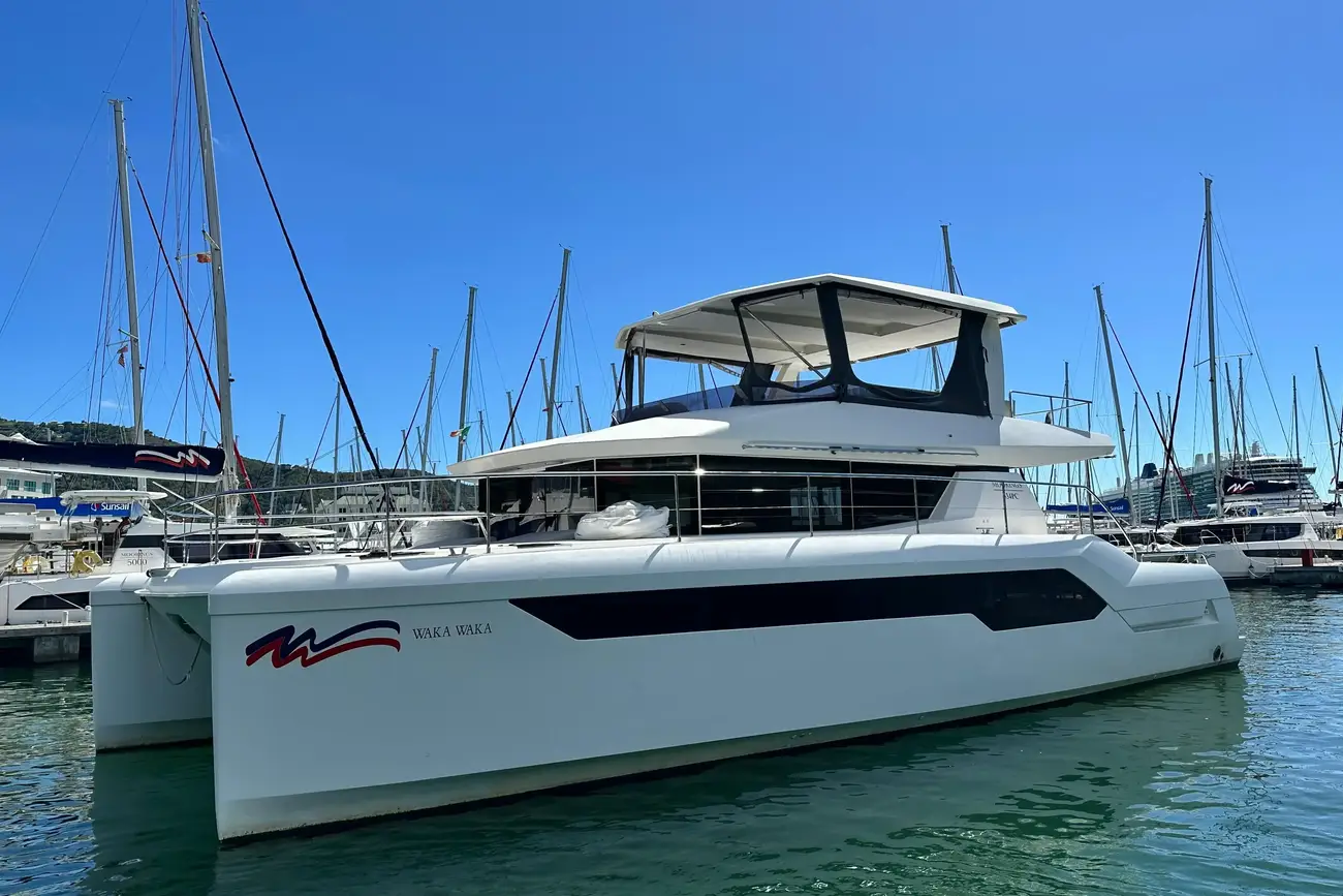 Leopard 53 Powercat usata in vendita