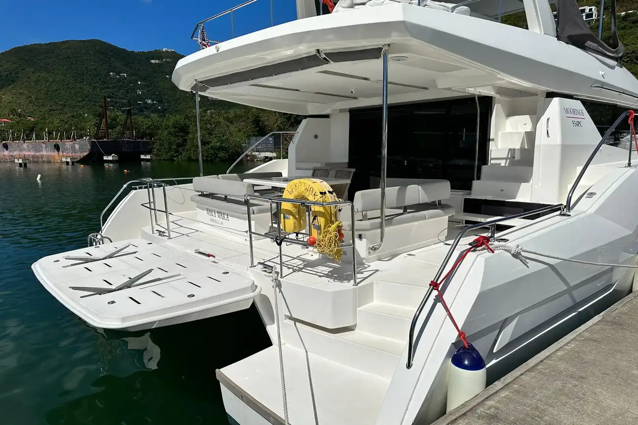 Leopard 53 Powercat usata in vendita