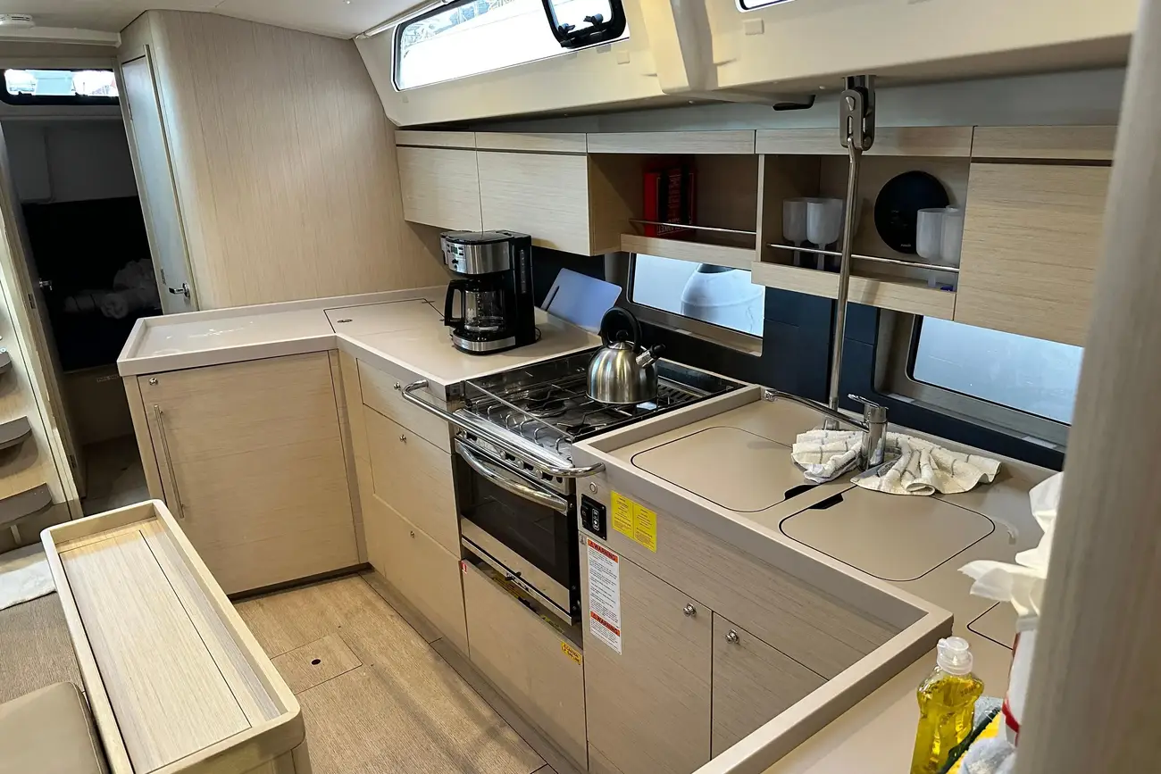 Beneteau Oceanis 46.1 usado à venda