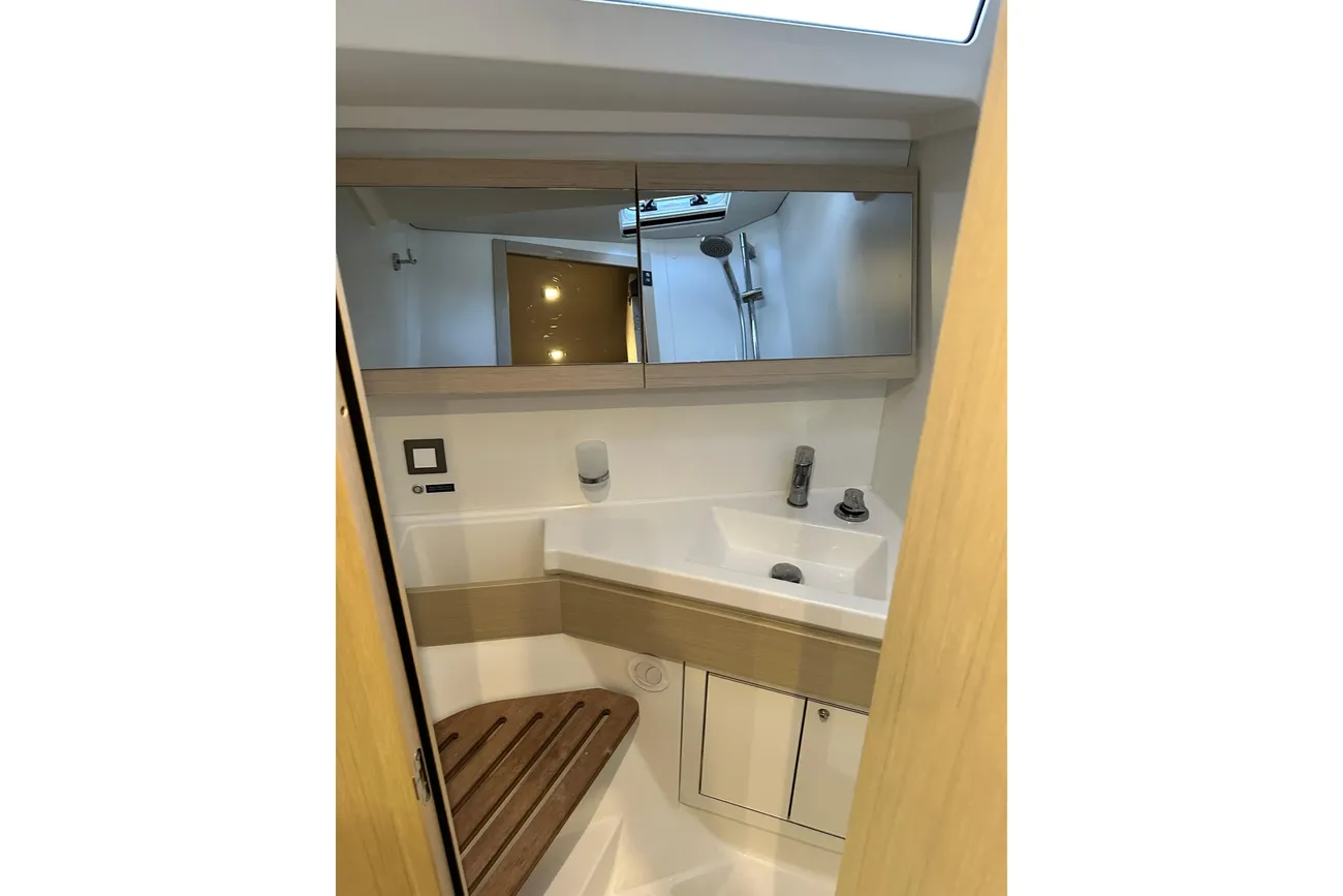 Beneteau Oceanis 46.1 usado à venda