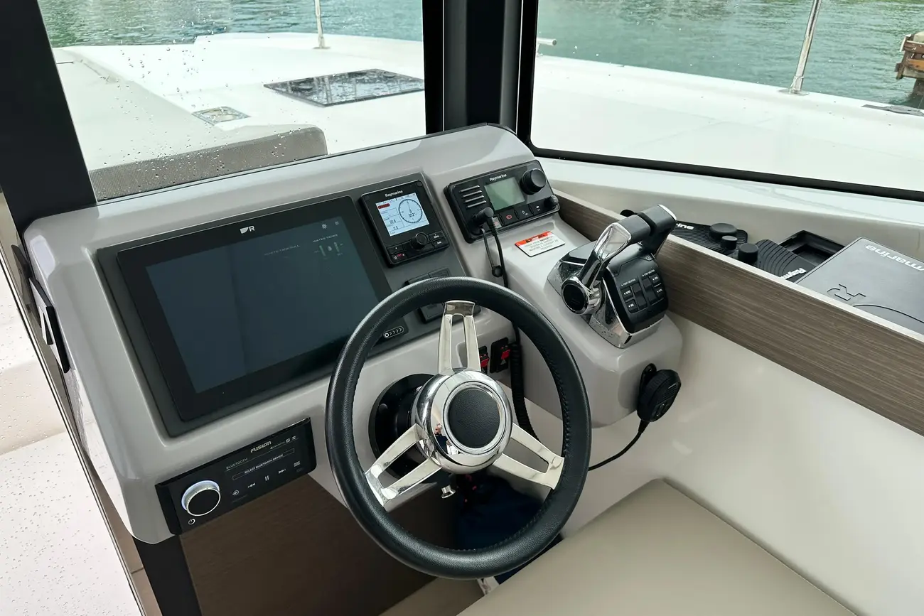 Leopard 40 Powercat de segunda mano en venta
