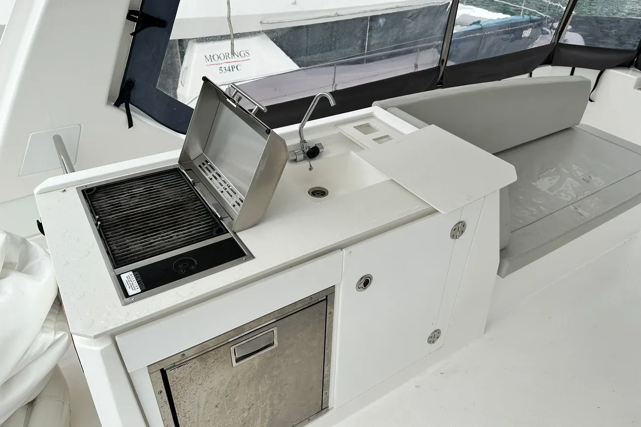Leopard 40 Powercat de segunda mano en venta