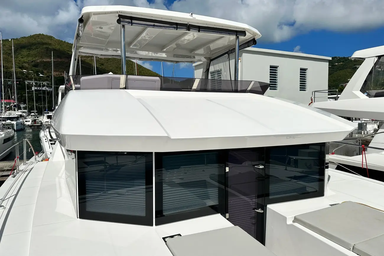 Leopard 46 Powercat usata in vendita