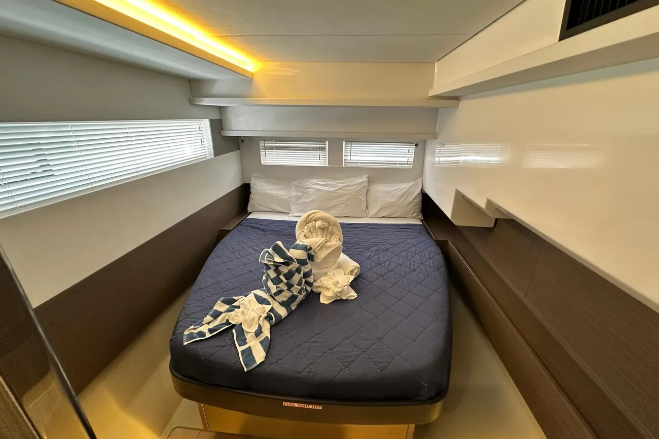 Leopard 46 Powercat usata in vendita