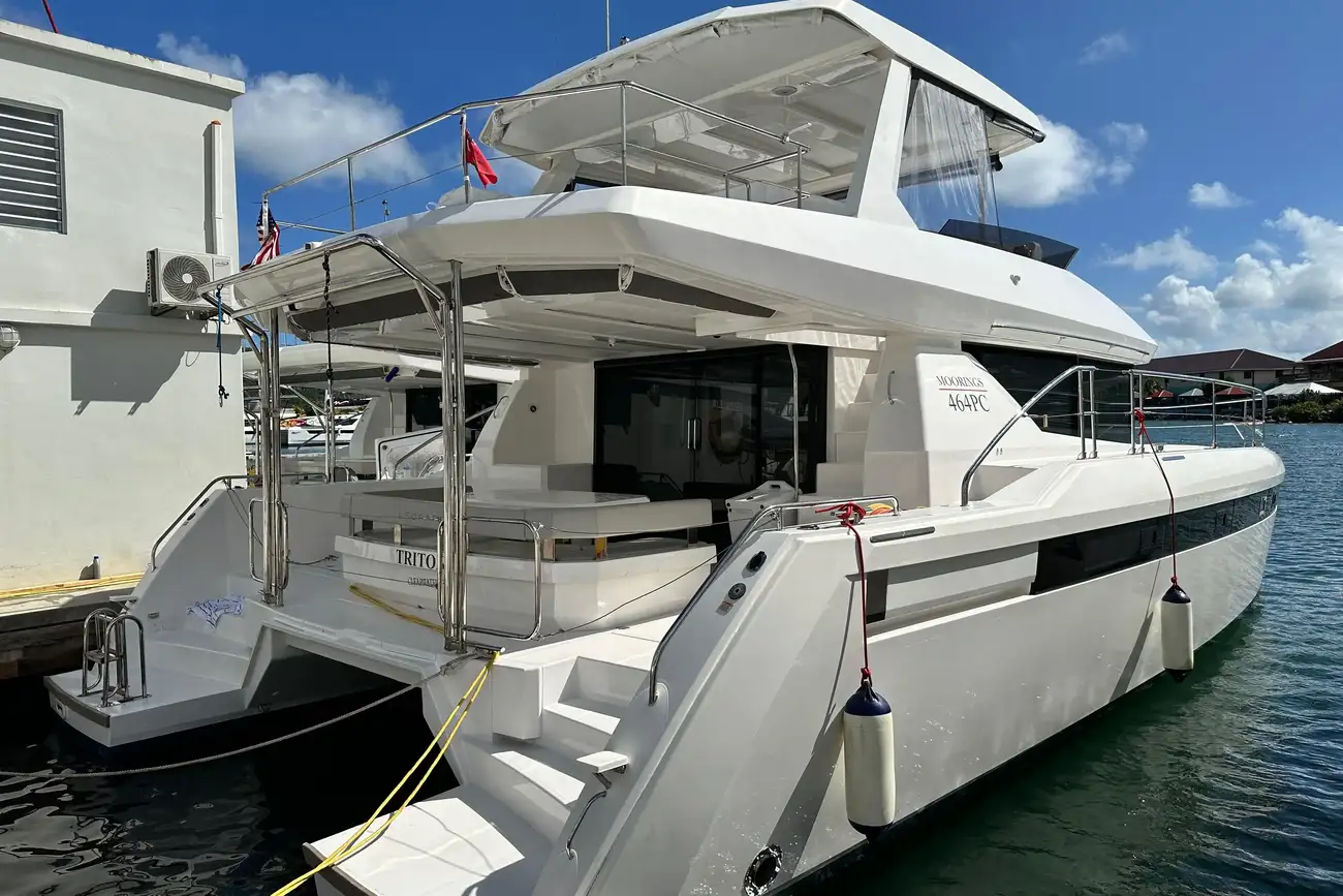 Leopard 46 Powercat usata in vendita