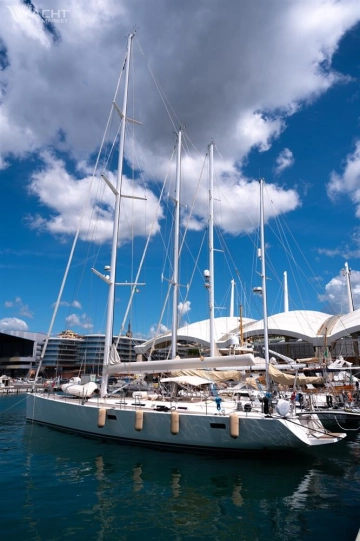 CN Yacht 2000 Felci 71 usata in vendita