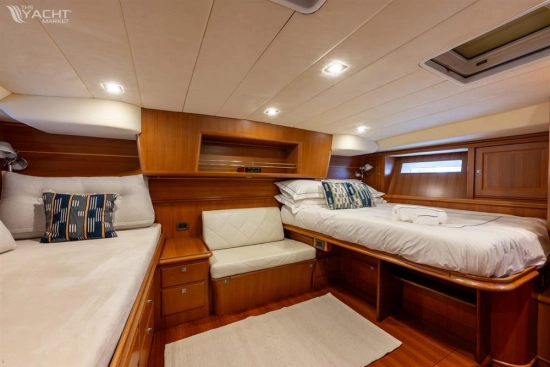 CN Yacht 2000 Felci 71 usata in vendita