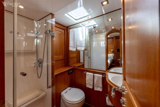 CN Yacht 2000 Felci 71 usata in vendita