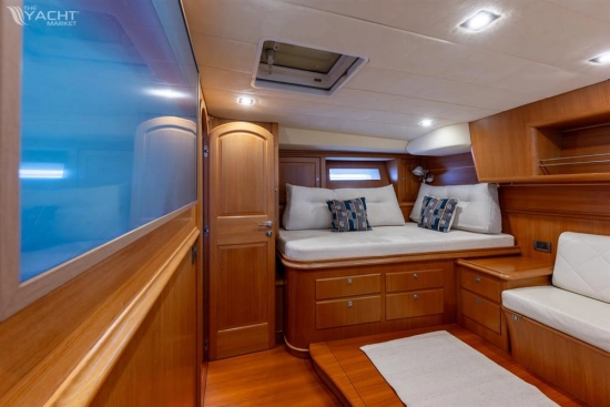 CN Yacht 2000 Felci 71 usata in vendita