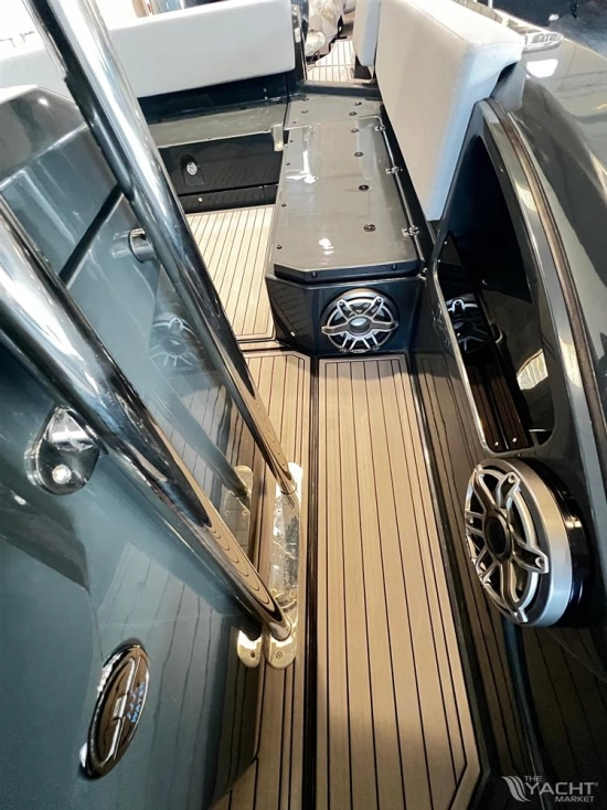 Joker boat Clubman 35 de segunda mano en venta