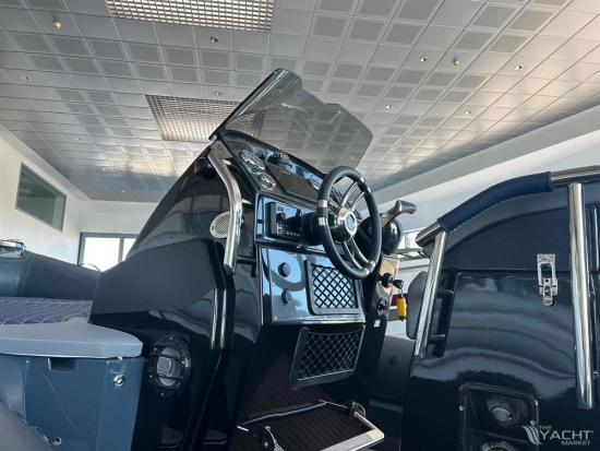 SPX RIB 24 Sport usado à venda