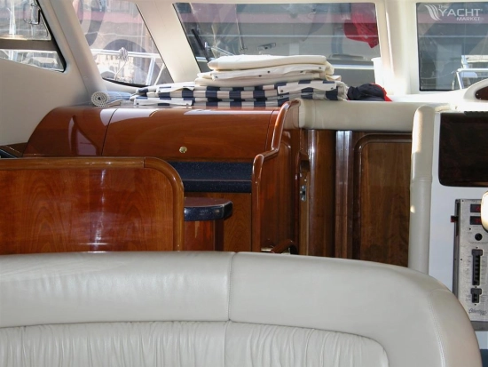 Cranchi Atlantique 48 Fly usado à venda