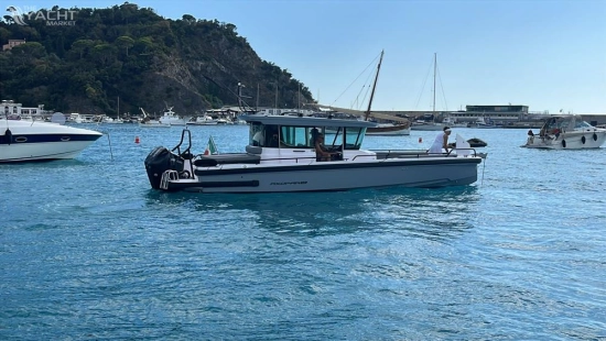 Axopar 28 Cabin BRABUS Line usata in vendita