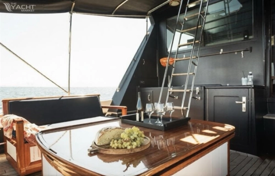 Hatteras Yachts 60 Fly usata in vendita