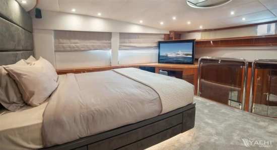 Sunseeker 105 usado à venda