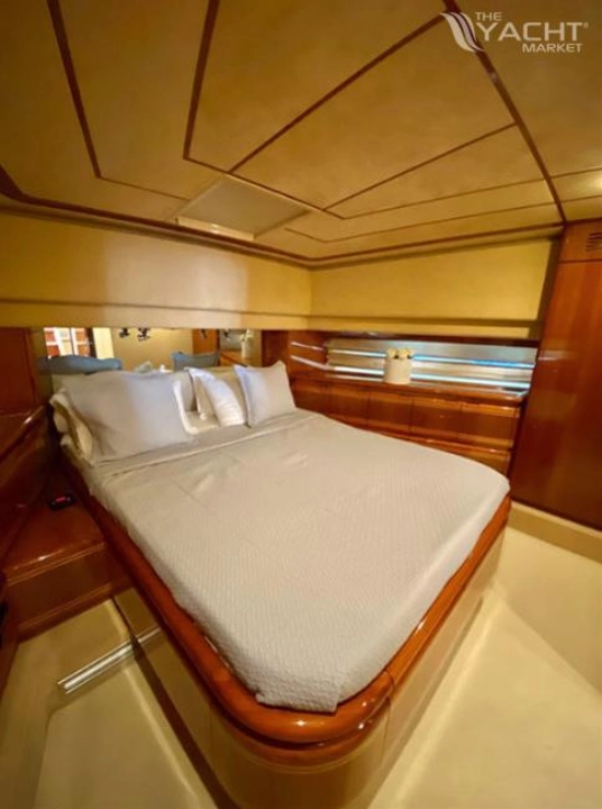 Ferretti 80 de segunda mano en venta