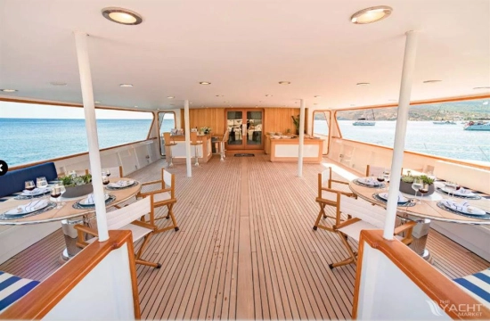 CRN Ancona 52.43 m usado à venda