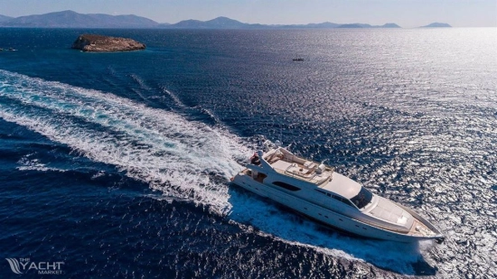Ferretti 80 usata in vendita