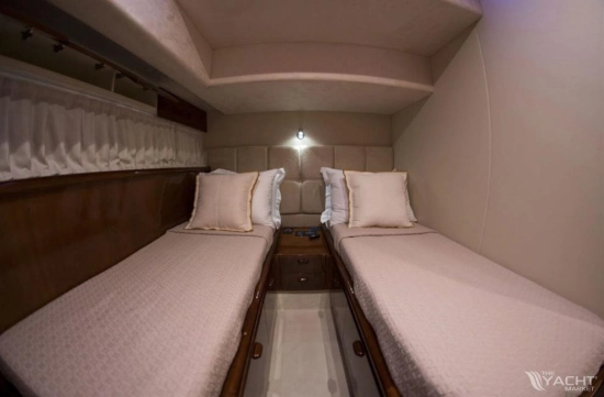 Ferretti 720 usata in vendita