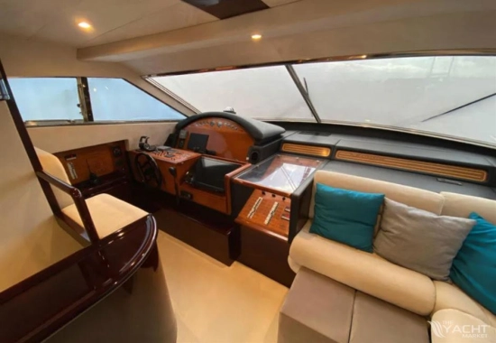 Ferretti 720 usata in vendita