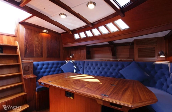 Spirit Yachts R74 usata in vendita