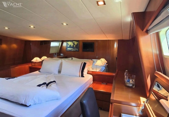 Falcon Yachts 102 de segunda mano en venta